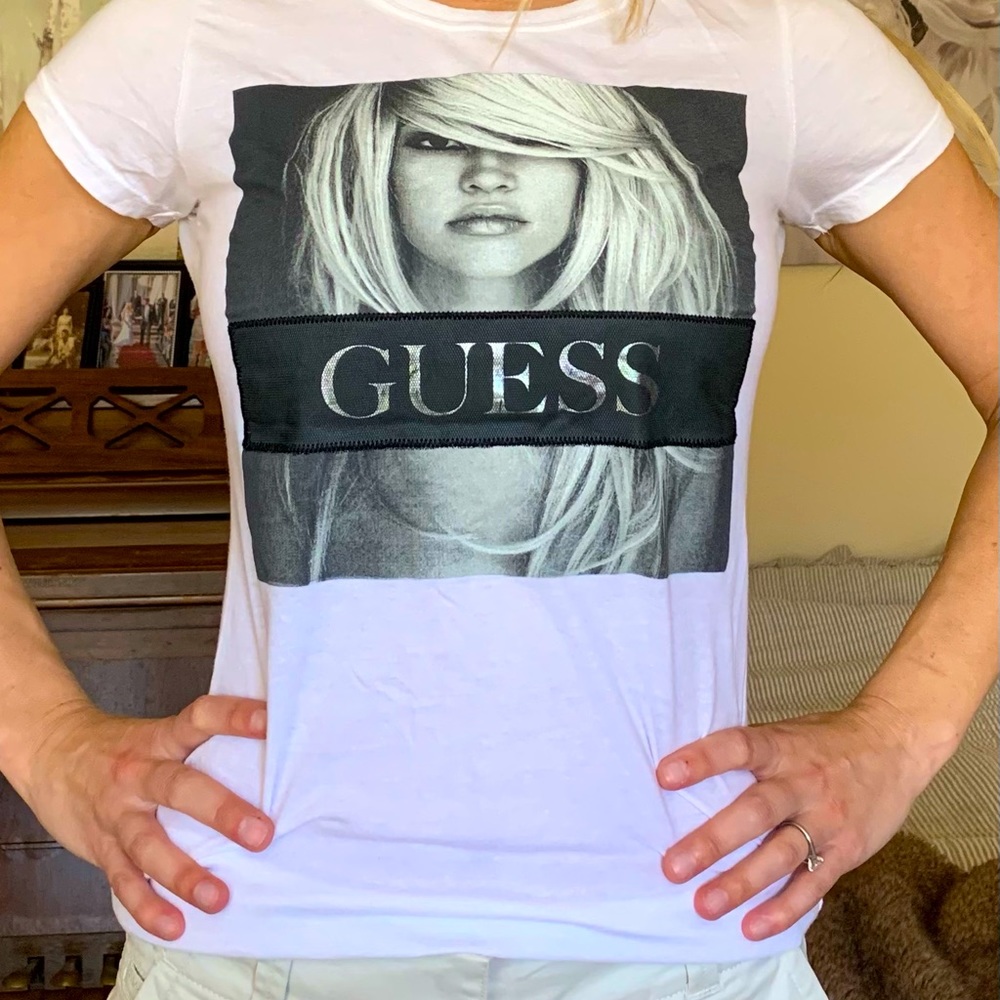 Guess T-shirt